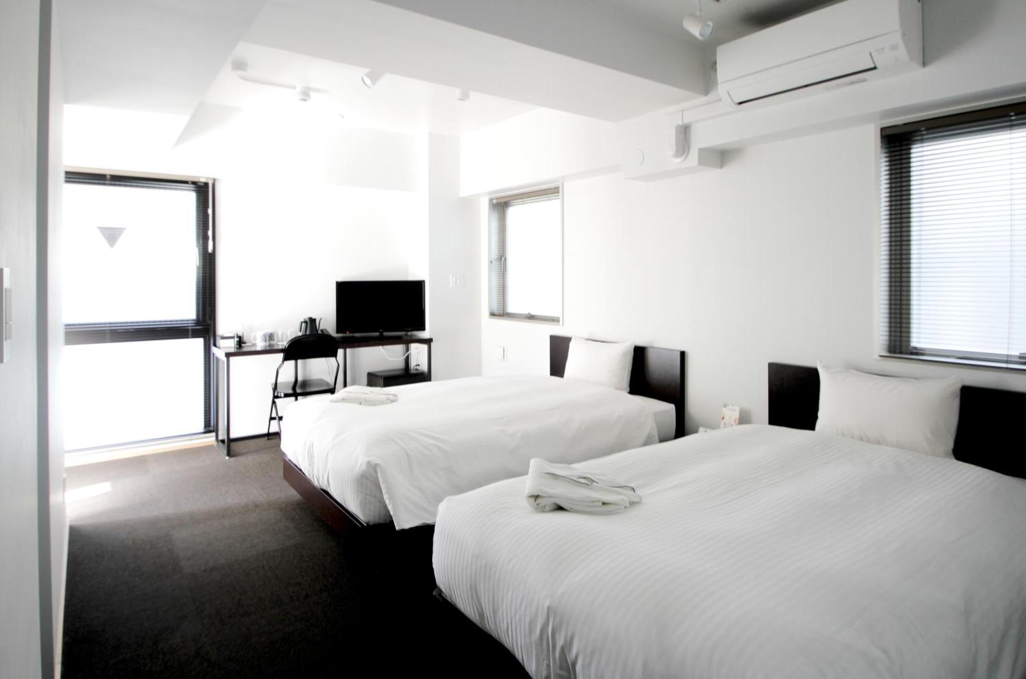 8Hotel Chigasaki Exterior foto