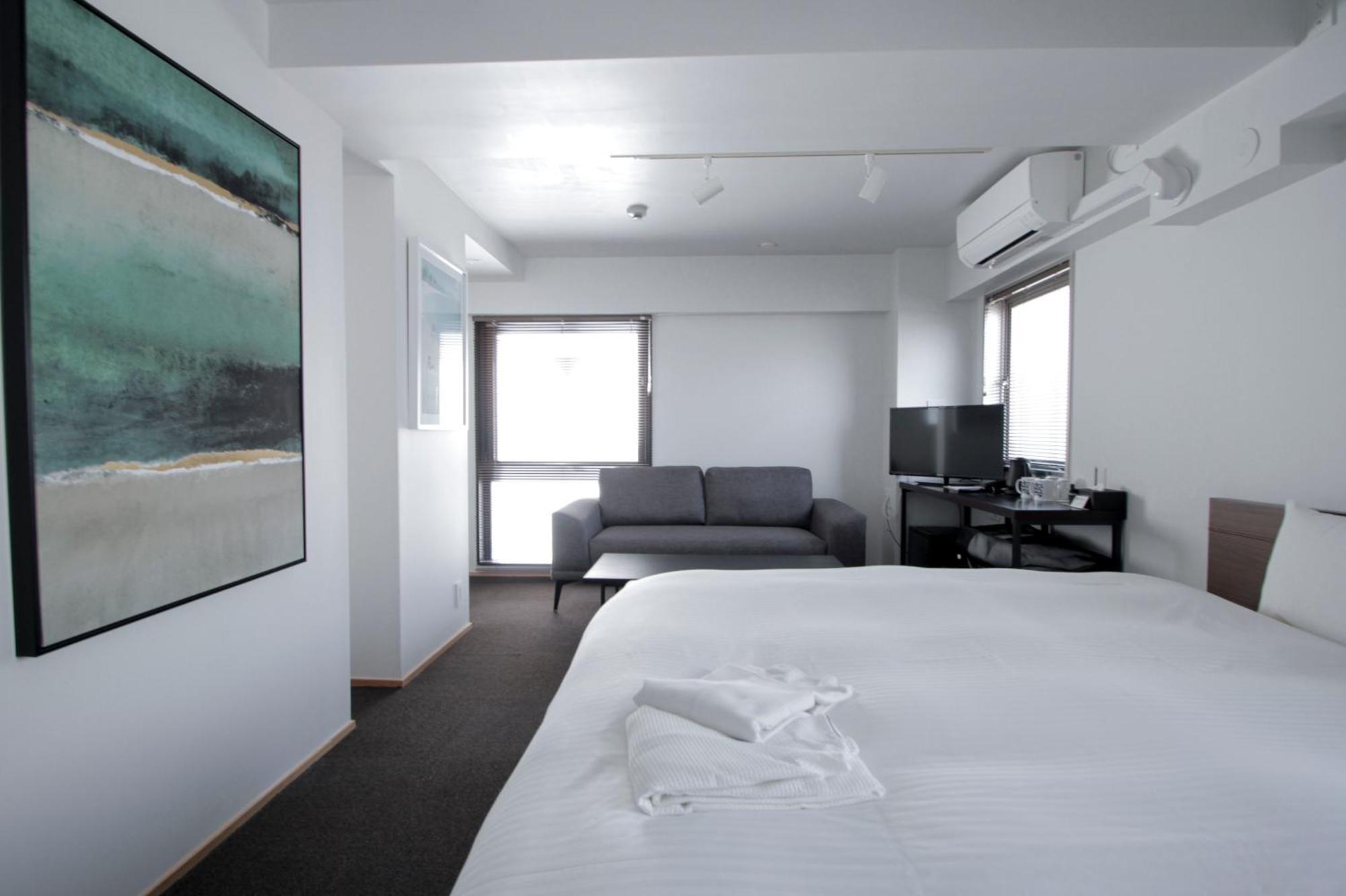 8Hotel Chigasaki Exterior foto